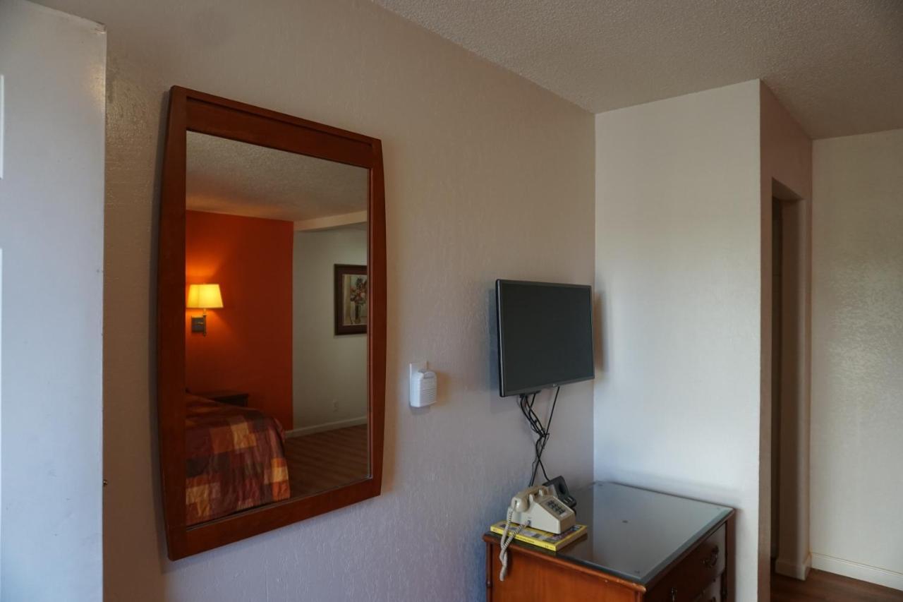 Valley Motel コンコード エクステリア 写真