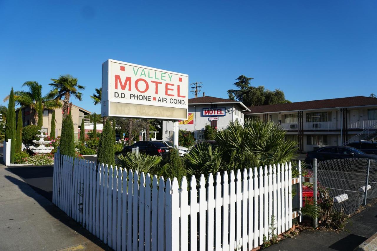 Valley Motel コンコード エクステリア 写真