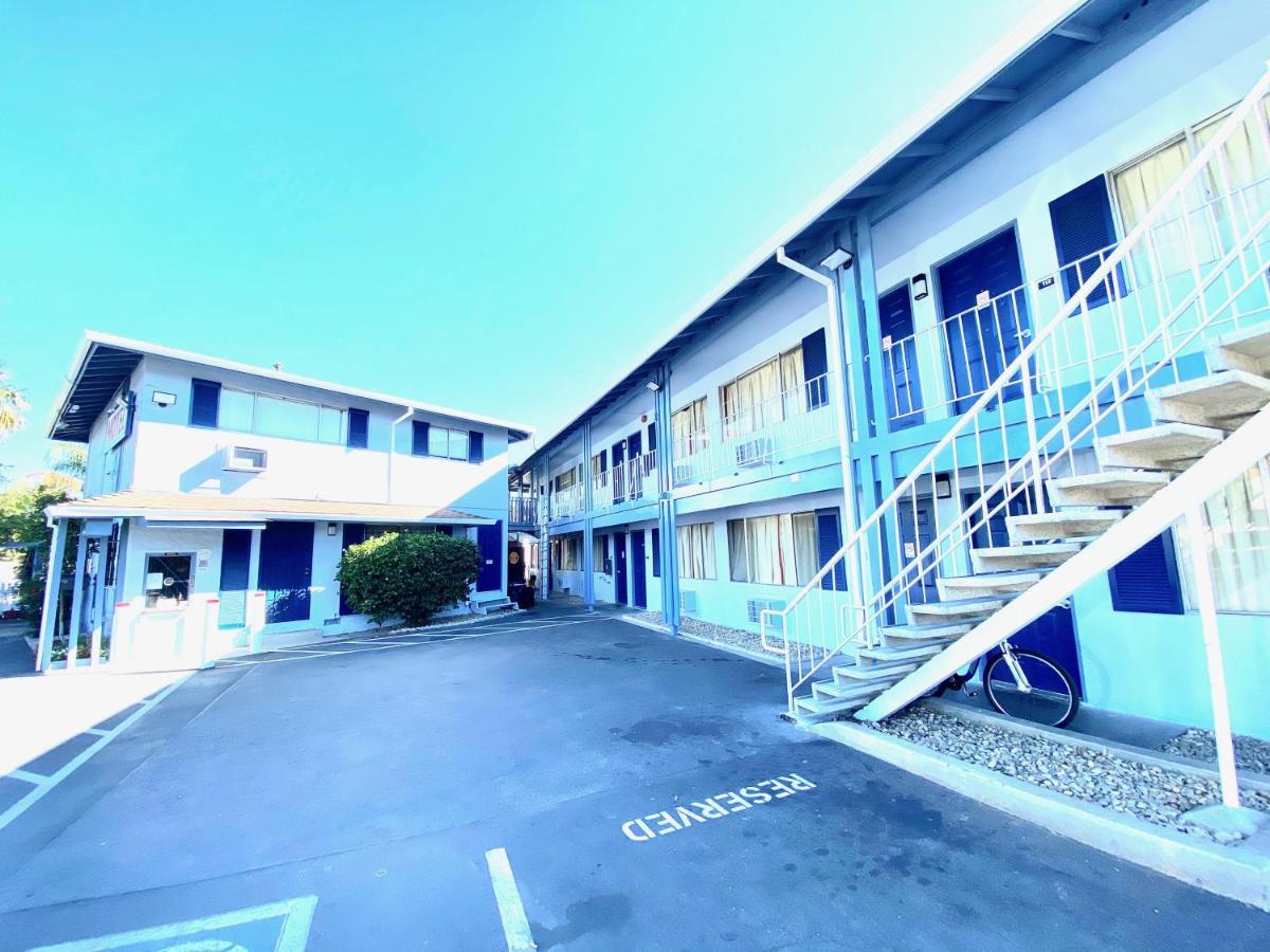 Valley Motel コンコード エクステリア 写真