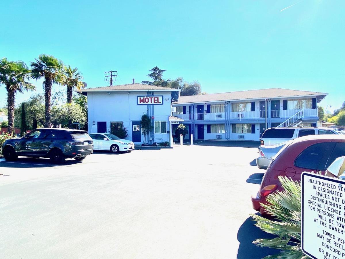 Valley Motel コンコード エクステリア 写真